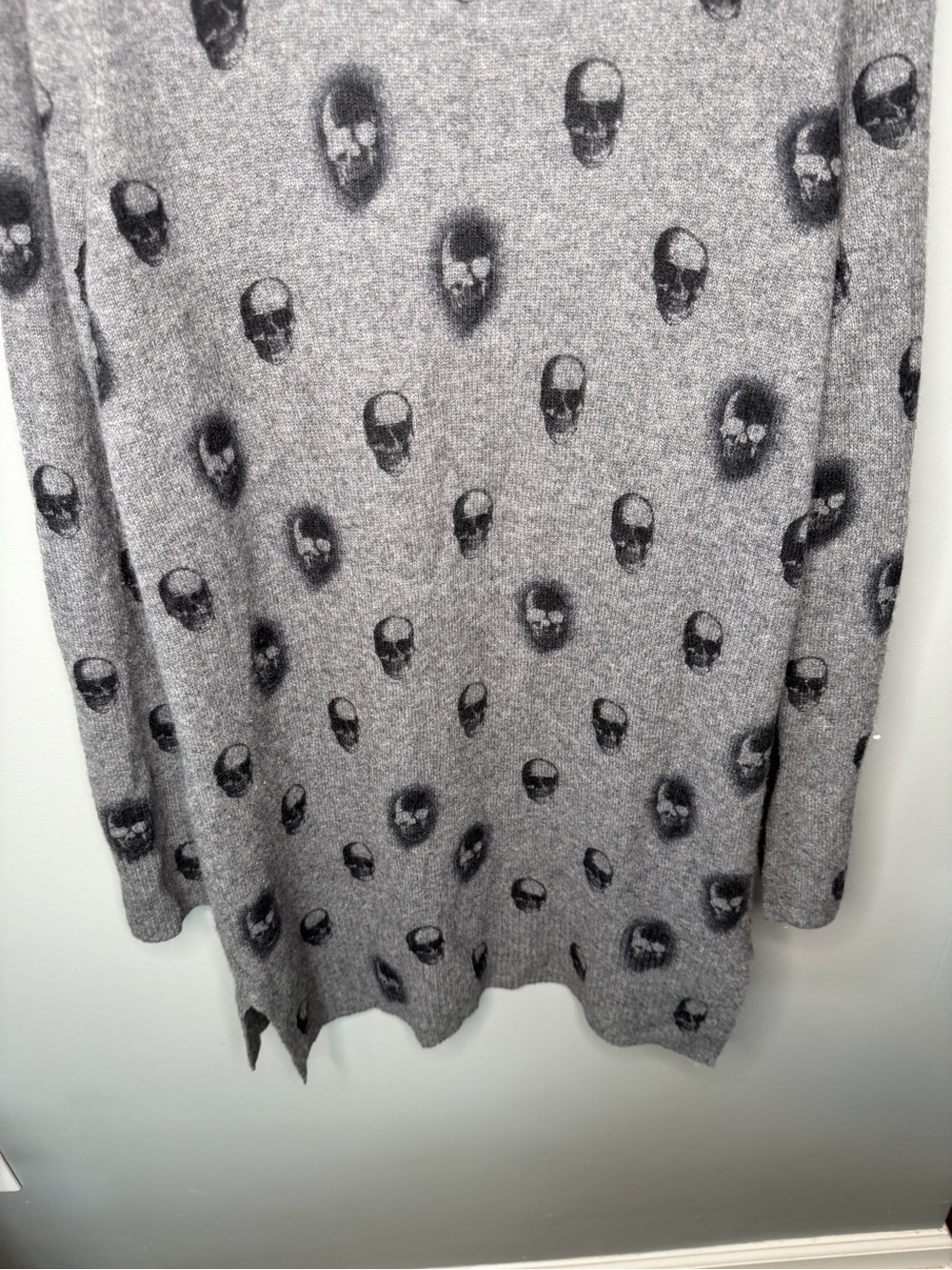 Skull Cashmere Cashmere Skull Print Cardigan - Small Flaw - Picture 8 of 11